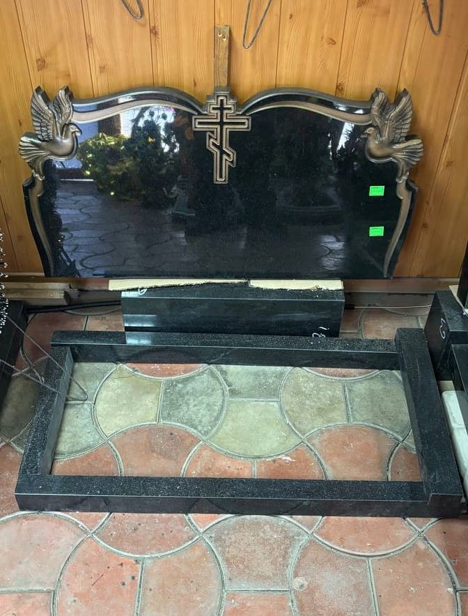 Памятник модель №1 — купить в Луганске