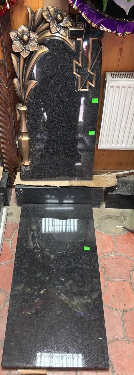 Памятник модель №3 — купить в Луганске